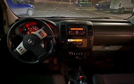 Nissan Navara (Frontier), 2008 год, 990 000 рублей, 7 фотография