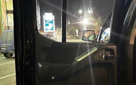 Nissan Navara (Frontier), 2008 год, 990 000 рублей, 12 фотография