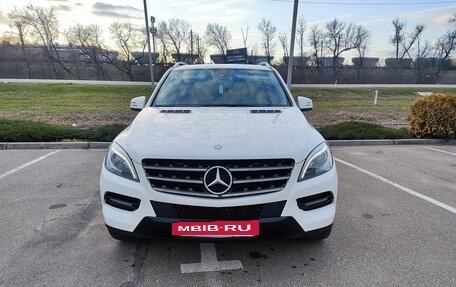 Mercedes-Benz M-Класс, 2012 год, 2 690 000 рублей, 2 фотография
