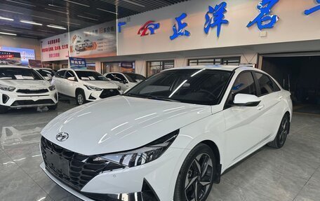 Hyundai Elantra, 2022 год, 1 330 000 рублей, 1 фотография