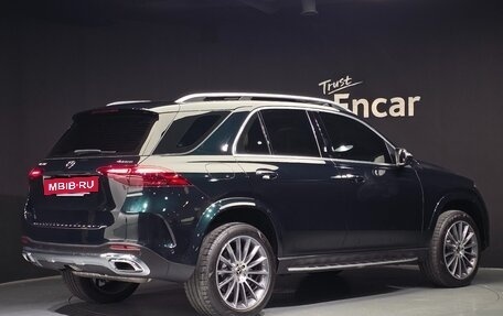 Mercedes-Benz GLE, 2024 год, 12 100 000 рублей, 3 фотография