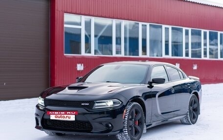 Dodge Charger, 2018 год, 3 990 000 рублей, 13 фотография