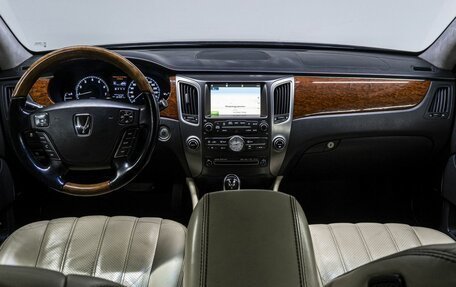 Hyundai Equus II, 2012 год, 1 800 000 рублей, 21 фотография