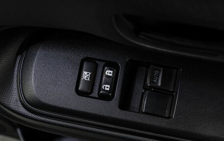 Toyota Aqua I, 2017 год, 999 000 рублей, 12 фотография