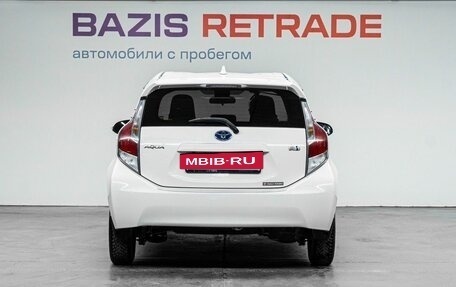 Toyota Aqua I, 2017 год, 999 000 рублей, 7 фотография