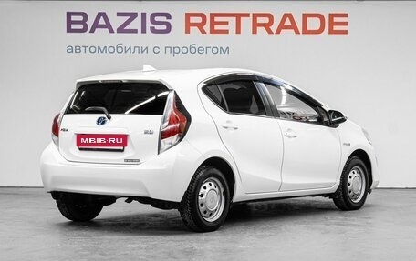 Toyota Aqua I, 2017 год, 999 000 рублей, 6 фотография