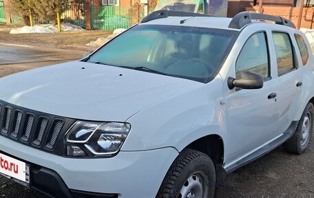 Renault Duster I рестайлинг, 2016 год, 569 000 рублей, 2 фотография