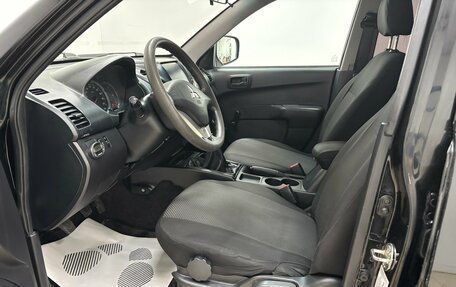 Mitsubishi L200 IV рестайлинг, 2014 год, 1 200 000 рублей, 8 фотография