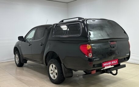 Mitsubishi L200 IV рестайлинг, 2014 год, 1 200 000 рублей, 6 фотография