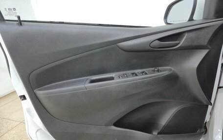 Chevrolet Spark IV, 2017 год, 820 000 рублей, 7 фотография