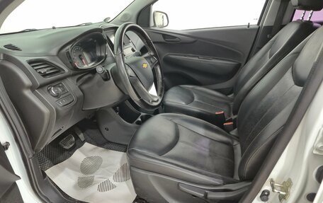 Chevrolet Spark IV, 2017 год, 820 000 рублей, 9 фотография