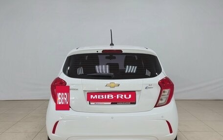 Chevrolet Spark IV, 2017 год, 820 000 рублей, 5 фотография