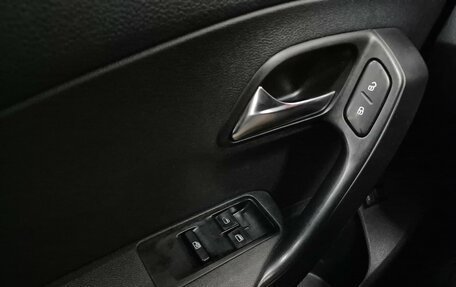 Volkswagen Polo VI (EU Market), 2013 год, 520 000 рублей, 8 фотография