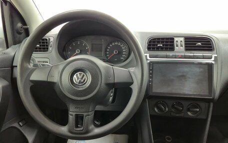 Volkswagen Polo VI (EU Market), 2013 год, 520 000 рублей, 11 фотография