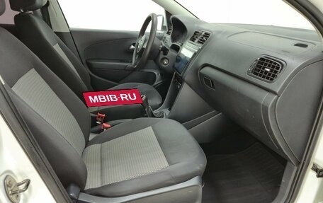 Volkswagen Polo VI (EU Market), 2013 год, 520 000 рублей, 13 фотография