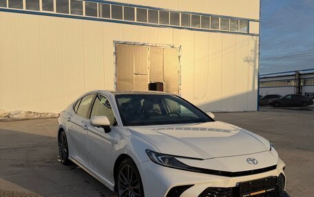 Toyota Camry, 2025 год, 4 200 000 рублей, 2 фотография