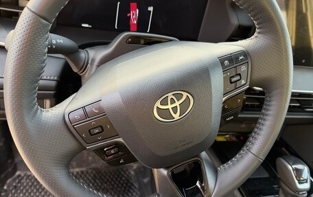 Toyota Camry, 2025 год, 4 200 000 рублей, 13 фотография