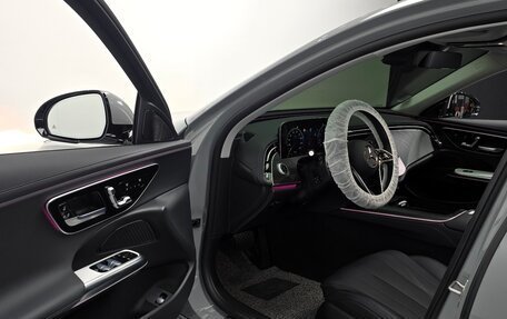 Mercedes-Benz E-Класс, 2024 год, 6 750 000 рублей, 5 фотография