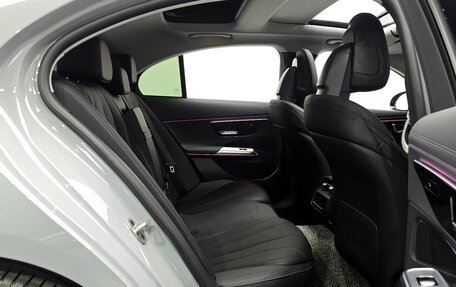 Mercedes-Benz E-Класс, 2024 год, 6 750 000 рублей, 8 фотография