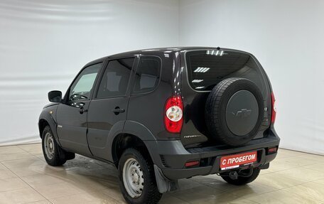 Chevrolet Niva I рестайлинг, 2016 год, 600 000 рублей, 4 фотография