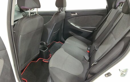 Hyundai Solaris II рестайлинг, 2013 год, 700 000 рублей, 15 фотография