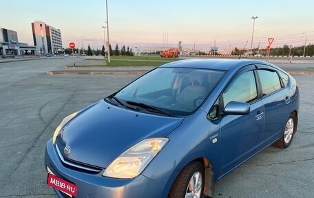 Toyota Prius, 2008 год, 1 100 000 рублей, 6 фотография