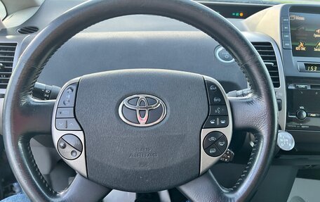 Toyota Prius, 2008 год, 1 100 000 рублей, 30 фотография