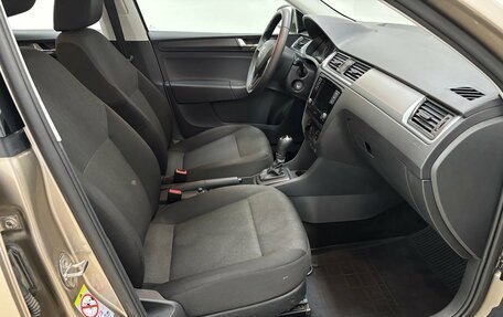 Skoda Rapid I, 2018 год, 1 320 000 рублей, 13 фотография