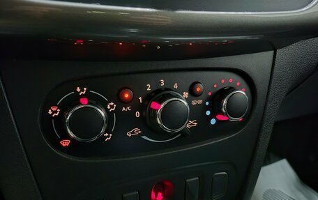 Renault Sandero II рестайлинг, 2021 год, 1 250 000 рублей, 19 фотография