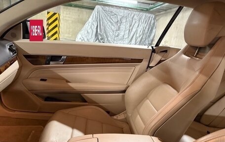 Mercedes-Benz E-Класс, 2015 год, 2 100 000 рублей, 6 фотография