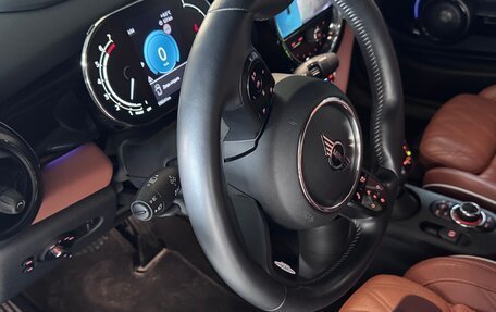 MINI Cabrio, 2021 год, 2 990 000 рублей, 15 фотография