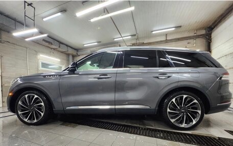 Lincoln Aviator II, 2020 год, 4 500 000 рублей, 6 фотография