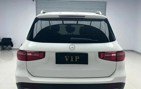 Mercedes-Benz GLB, 2022 год, 2 400 000 рублей, 5 фотография