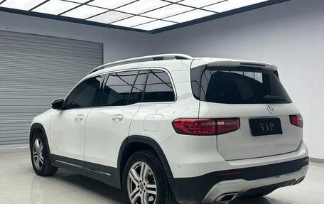 Mercedes-Benz GLB, 2022 год, 2 400 000 рублей, 4 фотография