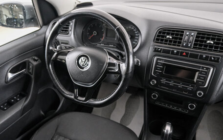 Volkswagen Polo VI (EU Market), 2017 год, 999 000 рублей, 9 фотография