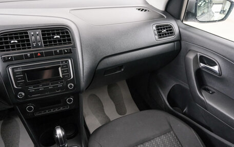 Volkswagen Polo VI (EU Market), 2017 год, 999 000 рублей, 11 фотография