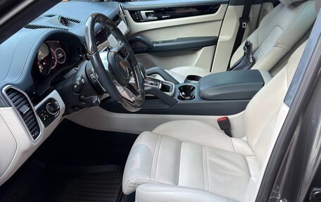 Porsche Cayenne III, 2019 год, 9 000 000 рублей, 10 фотография