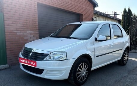Renault Logan I, 2013 год, 450 000 рублей, 2 фотография