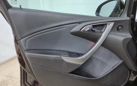 Opel Astra J, 2013 год, 700 000 рублей, 7 фотография