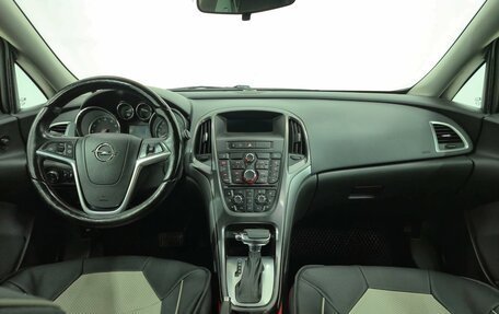 Opel Astra J, 2013 год, 700 000 рублей, 10 фотография