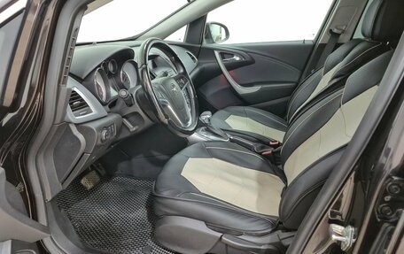 Opel Astra J, 2013 год, 700 000 рублей, 9 фотография