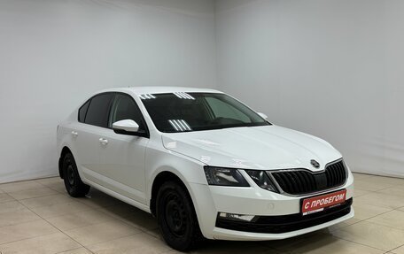 Skoda Octavia, 2018 год, 1 370 000 рублей, 3 фотография