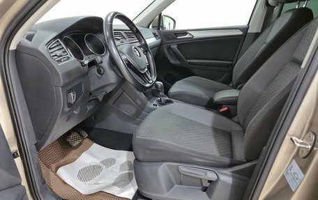 Volkswagen Tiguan II, 2019 год, 2 260 000 рублей, 9 фотография