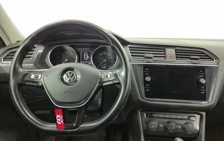 Volkswagen Tiguan II, 2019 год, 2 260 000 рублей, 11 фотография