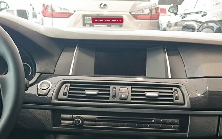 BMW 5 серия, 2015 год, 1 899 000 рублей, 15 фотография