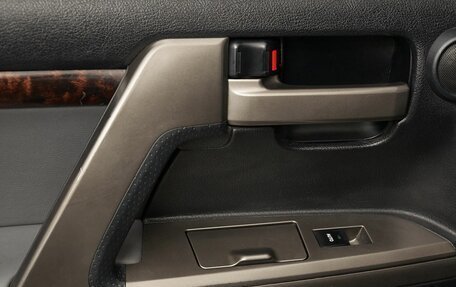 Toyota Land Cruiser 200, 2010 год, 3 199 000 рублей, 9 фотография