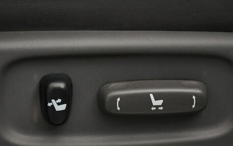 Toyota Land Cruiser 200, 2010 год, 3 199 000 рублей, 14 фотография