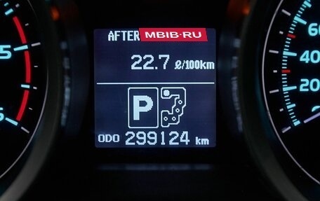 Toyota Land Cruiser 200, 2010 год, 3 199 000 рублей, 23 фотография