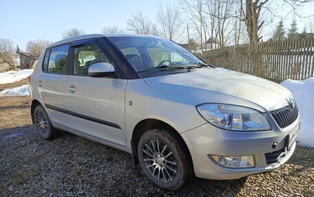 Skoda Fabia II, 2013 год, 500 000 рублей, 2 фотография