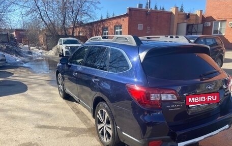 Subaru Outback IV рестайлинг, 2018 год, 2 650 000 рублей, 7 фотография